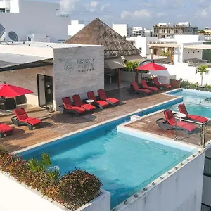 grand-fifty-suites.allrivieramayahotels.com/